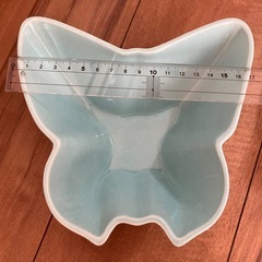 サガフォルム　バタフライ　食器　
2個セットの画像