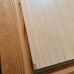 フローリングカーペットの画像