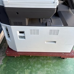 SHARP コピー機 MX-C302Wの画像