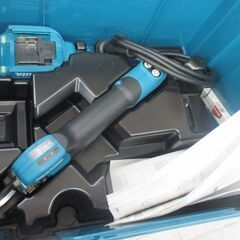 マキタ makita UP180DZK 充電せん定バサミ 未使用品 本体のみ 18V 【ハンズクラフト宜野湾店】の画像
