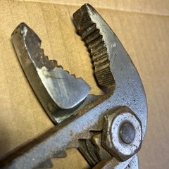 プライヤーとプラハンの画像