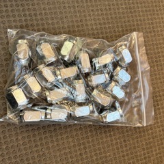 15インチスタッドレスタイヤ&アルミホイール4本セットの画像