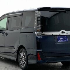 大人気ミニバン　ヴォクシー！　ハイブリッド！の画像