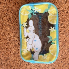 シナモン　ポーチ　イエロー&ブルーの画像