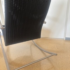 モダン　ロッキングチェア　2脚セットの画像