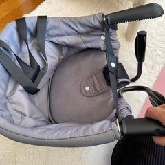 テーブルチェアーの画像