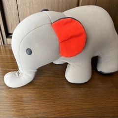 ヨギボー　ぬいぐるみ
の画像