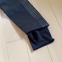 アシックス　　裏起毛　ジップウエアー　　未使用の画像