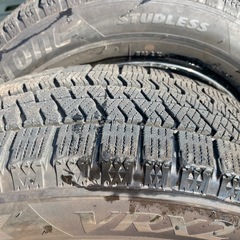 ブリヂストンブリザックVRX2トヨタ純正アルミ付きスタッドレスタイヤ　30プリウス PCD100の画像