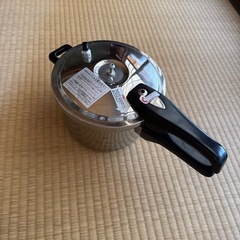 圧力鍋18cmの画像