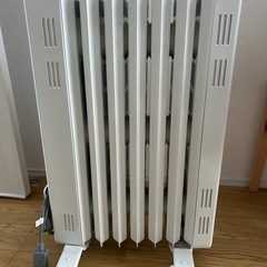 美品★Dimplexディンプレックス オイルフリーヒーターB02ホワイト暖房器具の画像