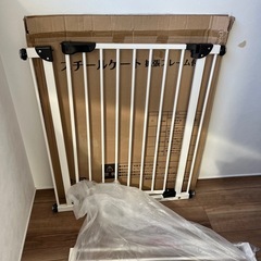 ベビーガード　白の画像