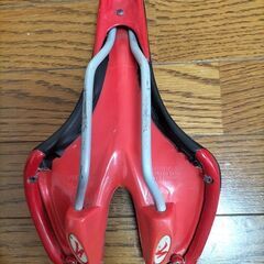 サドル２００円の画像