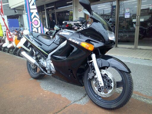 NO.5516　ＺＺＲ２５０　水冷４サイクル２気筒２５０ｃｃエンジン　ブラック　☆彡