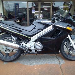 NO.5516　ＺＺＲ２５０　水冷４サイクル２気筒２５０ｃｃエンジン　ブラック　☆彡の画像