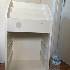 本棚、おもちゃ収納棚の画像