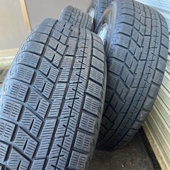 程度良好　スタッドレス　80系ノア、ヴォクシーにの画像