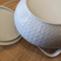 新品・未使用、両手鍋＃ソフトドット模様 上質ホワイト陶器の画像