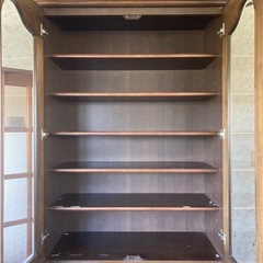 【引取りに来れる方限定】高さ200cm食器棚の画像