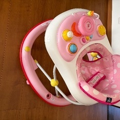 ☆幼児用歩行器☆の画像