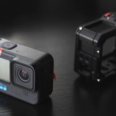 GoPro HERO10 SmallRigケージ付き 使用3回のみ ほぼ新品の画像