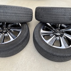 【正規品】タイヤホイールセット　１６インチ　ヴォクシー　の画像