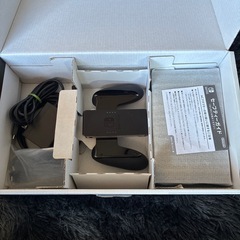 Nintendo Switch本体＆MARIO KARTDELUXE8 セットの画像