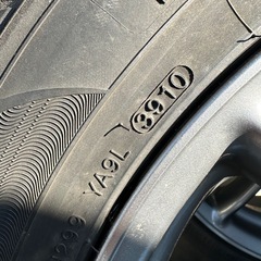 本田スタッドレスタイヤ　215/55/R17  4本の画像