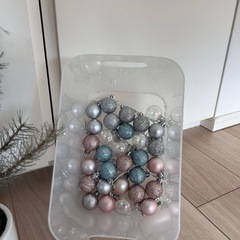 crate&barrel　クリスマスツリーの画像