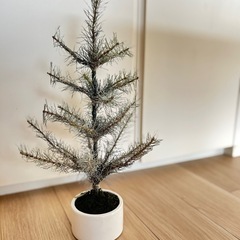 crate&barrel　クリスマスツリーの画像