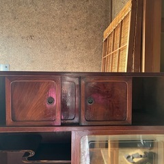 昭和レトロ　茶ダンスの画像