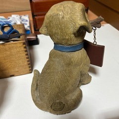 犬の置物の画像