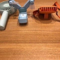 ご購入してくださる方無料　ハンディファン　扇風機の画像