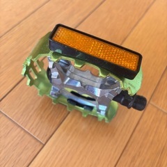 【お引き取り日程調整中】自転車フラットペダル　2種の画像