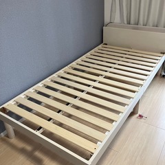 🉐美品🉐ベッドフレーム　シングルベッド　ベット　寝具の画像