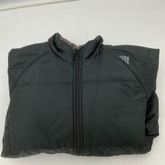 adidasアディダス中綿ジャンパー　Oサイズの画像