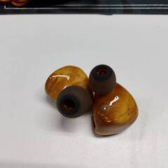 【良品】QoA(クイーンオブオーディオ) Mojito/イヤホン/有線/アンバーの画像