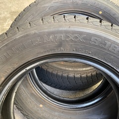 1029-2)はめ替え込み！225/65R17 ダンロップスタッドレス中古4本セット！2021年製ウインターマックスSJ8の画像