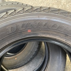 1029-2)はめ替え込み！225/65R17 ダンロップスタッドレス中古4本セット！2021年製ウインターマックスSJ8の画像