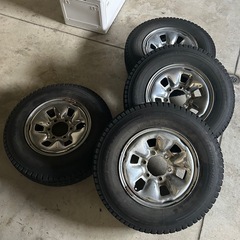 ブリヂストンブリザック 冬タイヤ 23年製