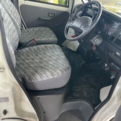 ハイゼットバン軽バンAT車検付き無敵の４WD　エアコンパワステ車中泊　雪山登山　キャンピングの画像