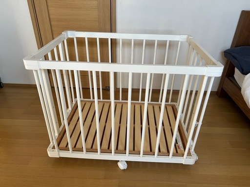 ファルスカ　ベビーベッド　90×60