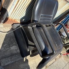 美容室のシャンプー椅子の画像