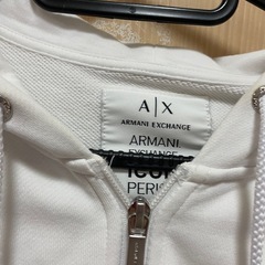 アルマーニエクスチェンジ　ICON パーカーの画像