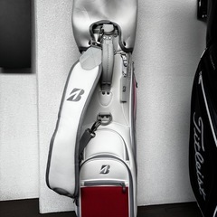 ブリヂストン　レディース　
ゴルフバッグの画像