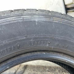 DUNLOP 145R12 6PR LT 2本　23年　軽トラ　タイヤ の画像