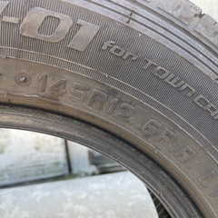 DUNLOP 145R12 6PR LT 2本　23年　軽トラ　タイヤ の画像
