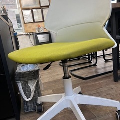 デスクチェアの画像