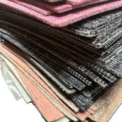 汚れあり タイルカーペット 50cm×50cm  40枚くらい の画像