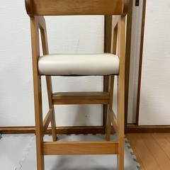 子ども用イス1脚の画像